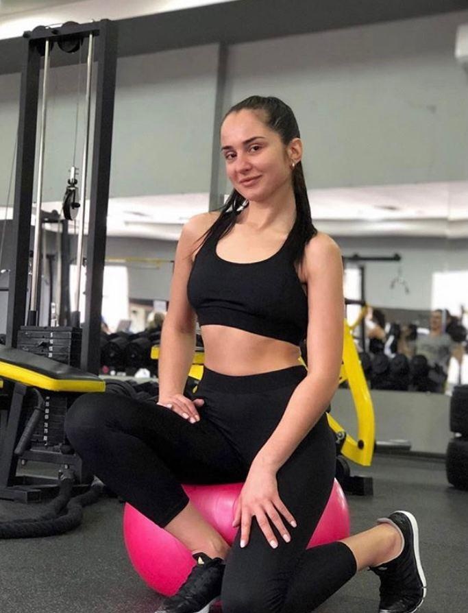 🎥 Наденька привлекательная девушка из Десногорска цена от 5000 руб